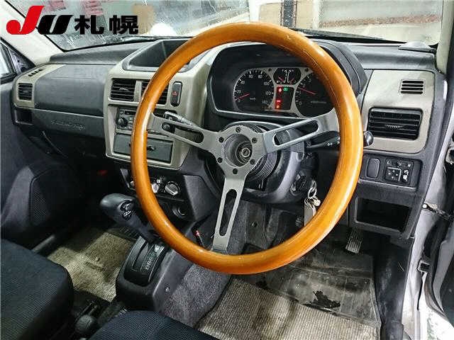 MITSUBISHI PAJERO MINI