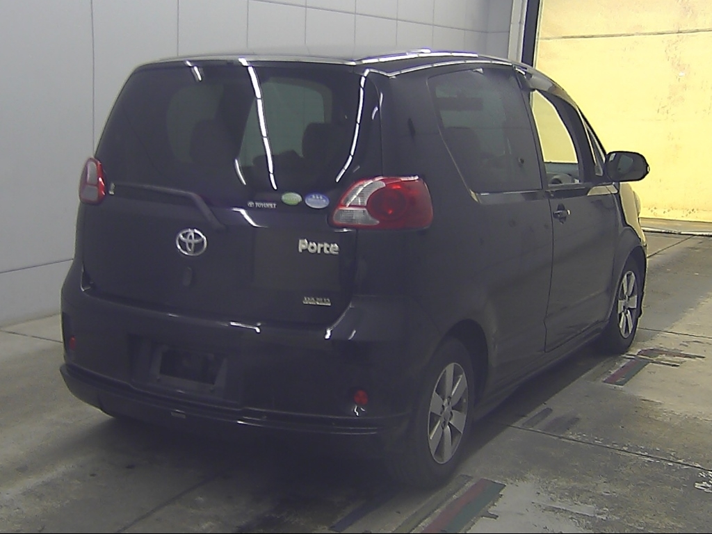 TOYOTA PORTE