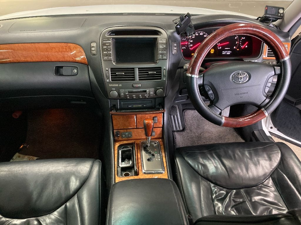TOYOTA CELSIOR