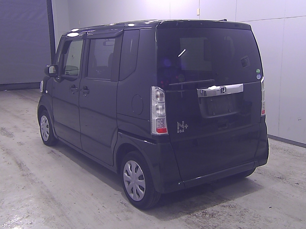 HONDA N-BOX+