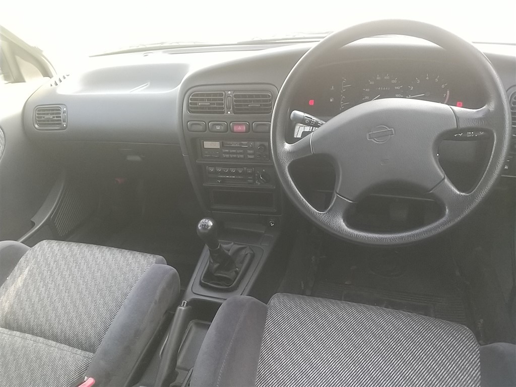 NISSAN PRIMERA
