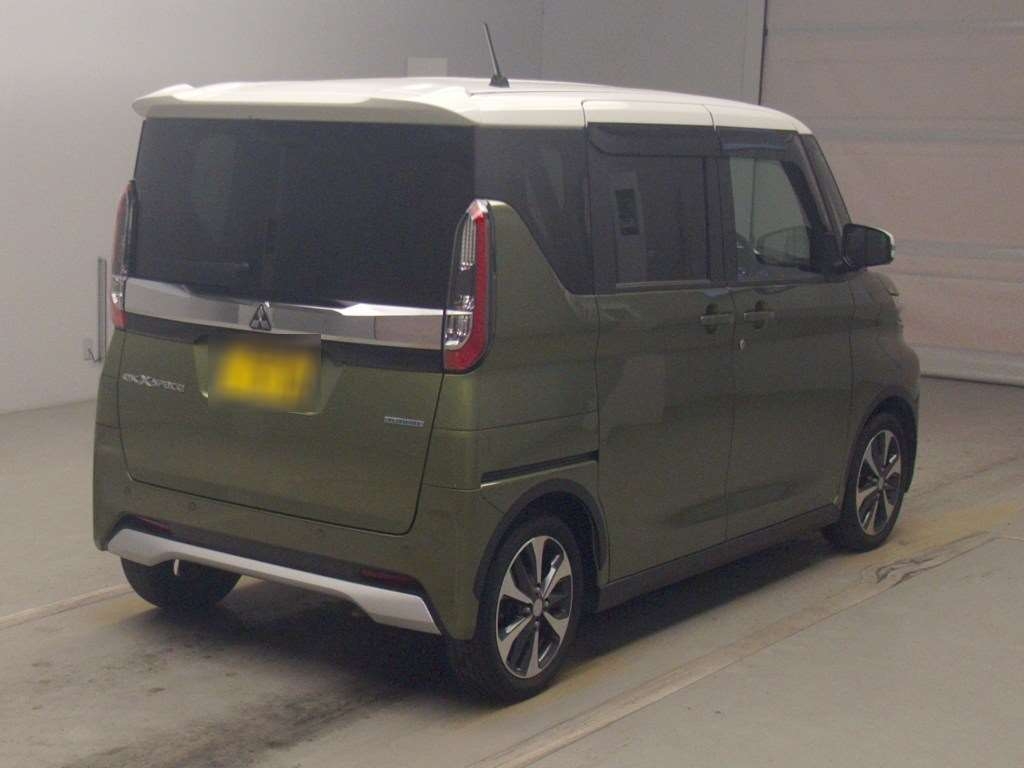 MITSUBISHI EK SPACE