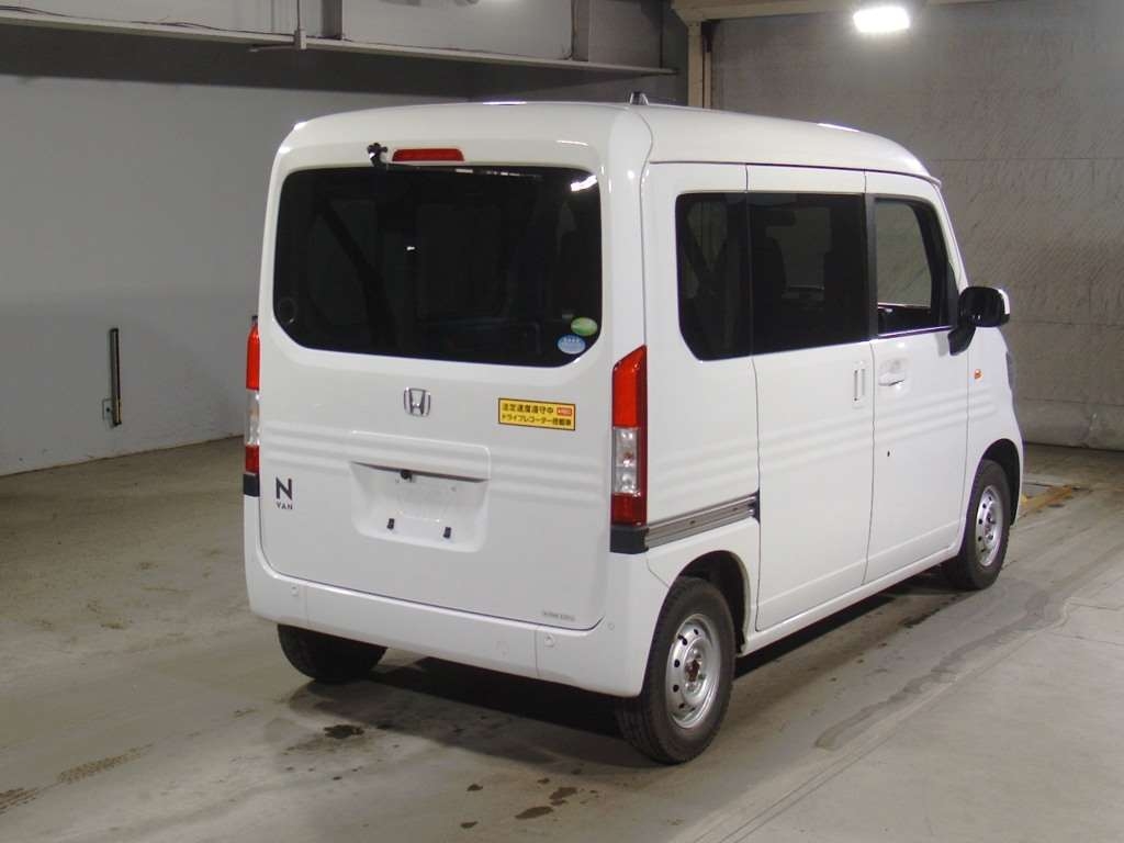 HONDA N-VAN