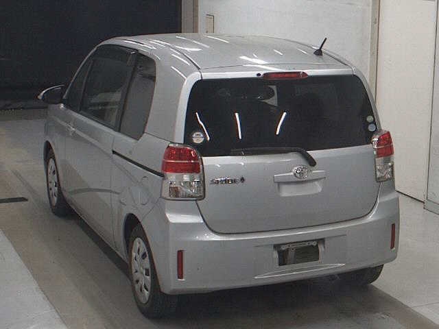 TOYOTA SPADE