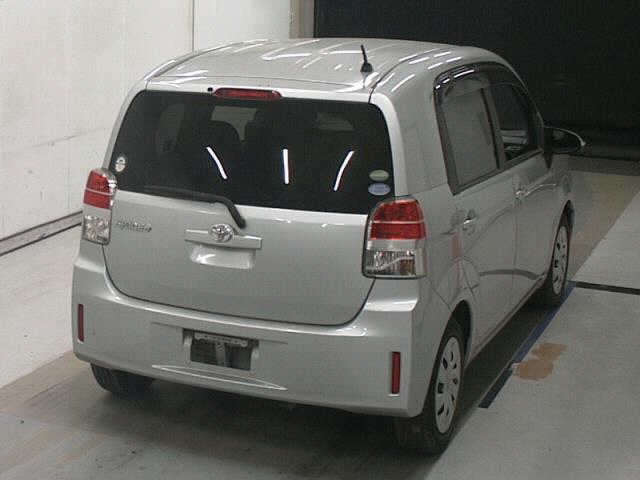 TOYOTA SPADE