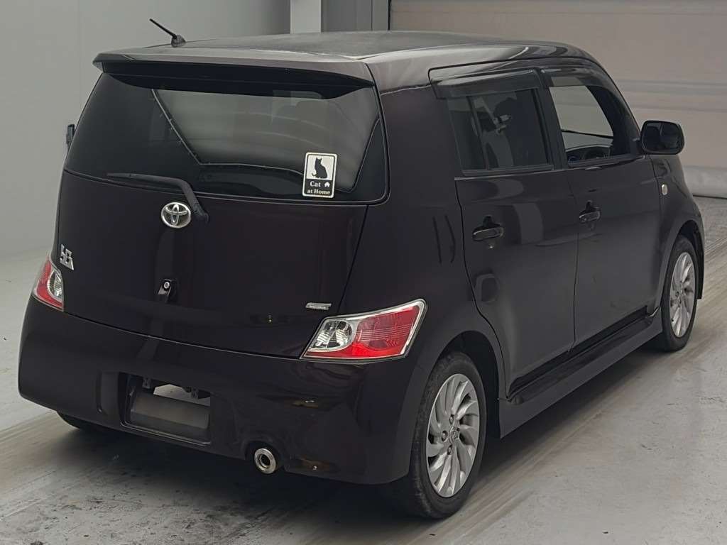 TOYOTA BB