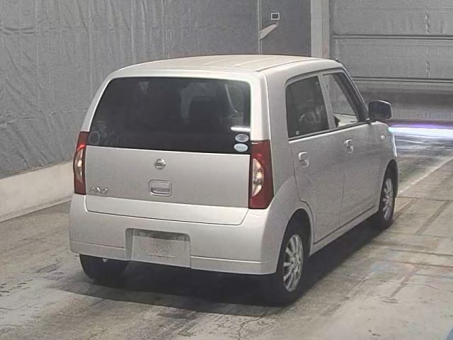 NISSAN PINO