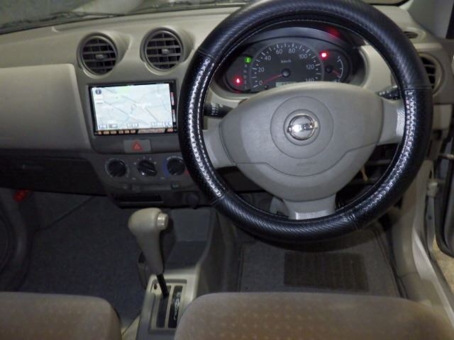 NISSAN PINO