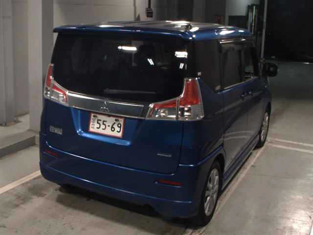 MITSUBISHI DELICA D:2