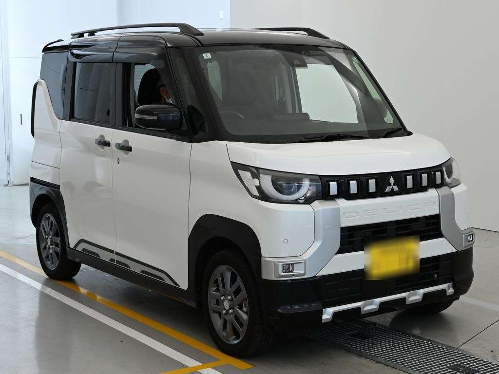 MITSUBISHI DELICA MINI