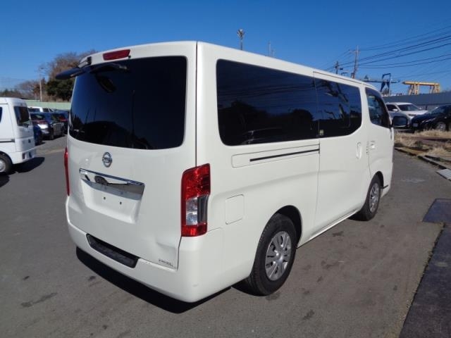 NISSAN NV350 CARAVAN