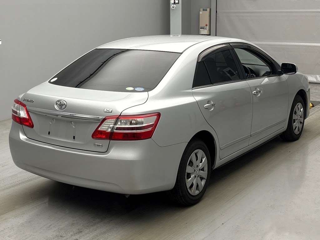 TOYOTA PREMIO