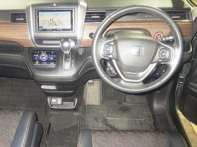 HONDA FREED+