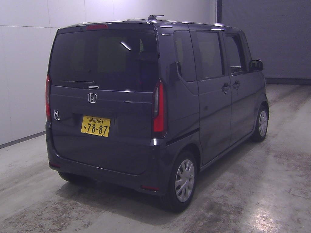 HONDA N-BOX