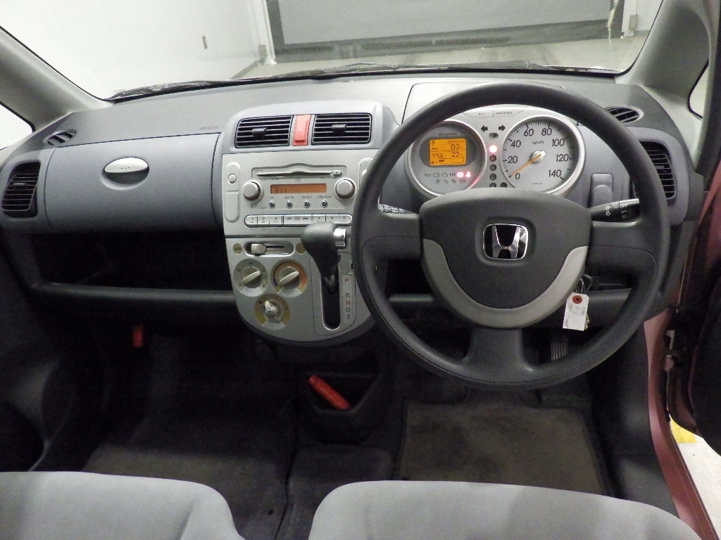 HONDA LIFE