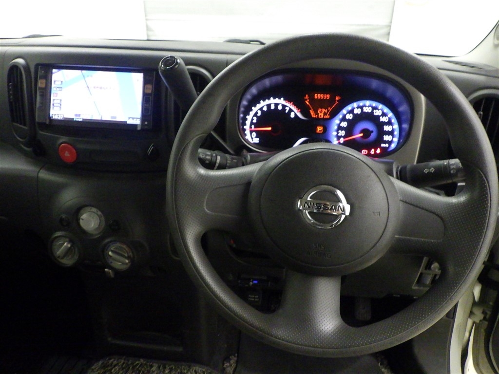 NISSAN CUBE