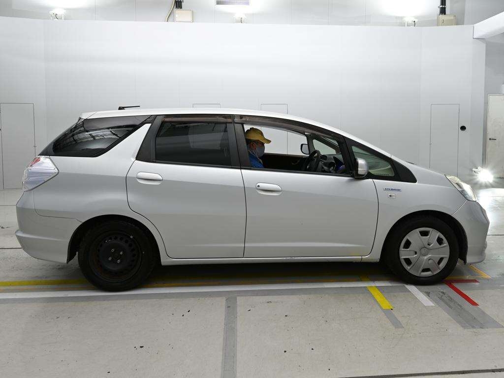 HONDA FIT SHUTTLE