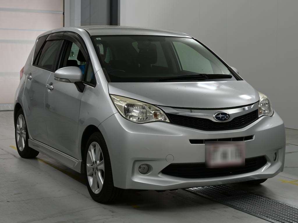 SUBARU TREZIA