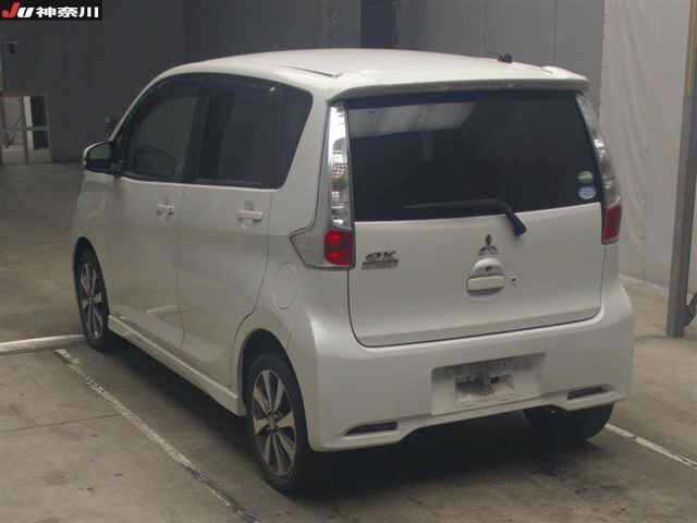MITSUBISHI EK CUSTOM