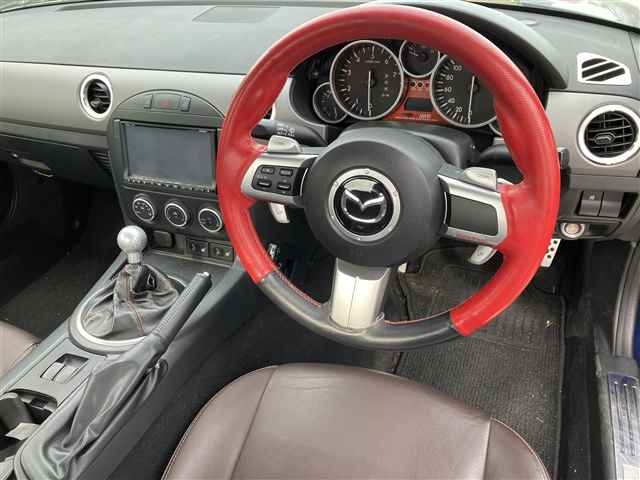 MAZDA ROADSTER