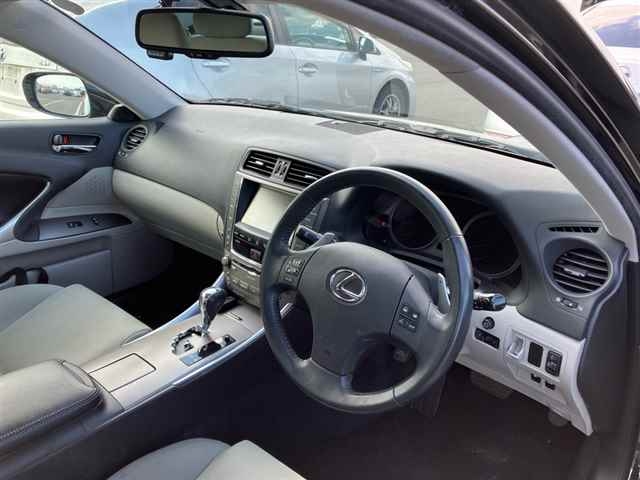 LEXUS IS250