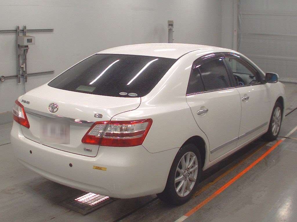TOYOTA PREMIO