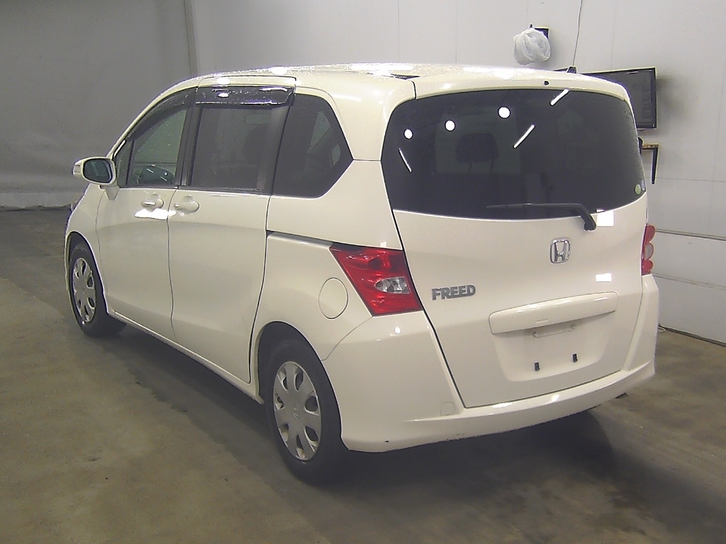 HONDA FREED