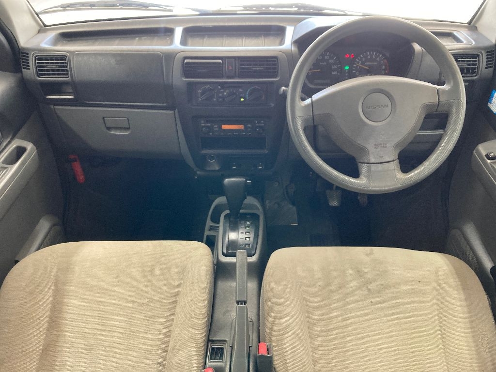 NISSAN CLIPPER