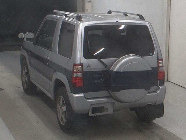 MITSUBISHI PAJERO MINI
