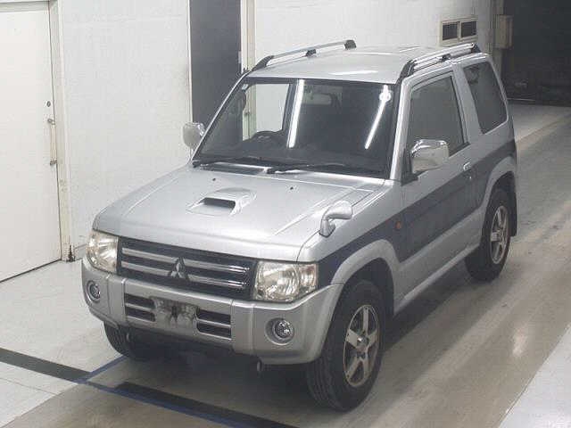 MITSUBISHI PAJERO MINI