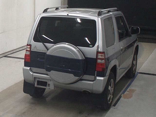 MITSUBISHI PAJERO MINI
