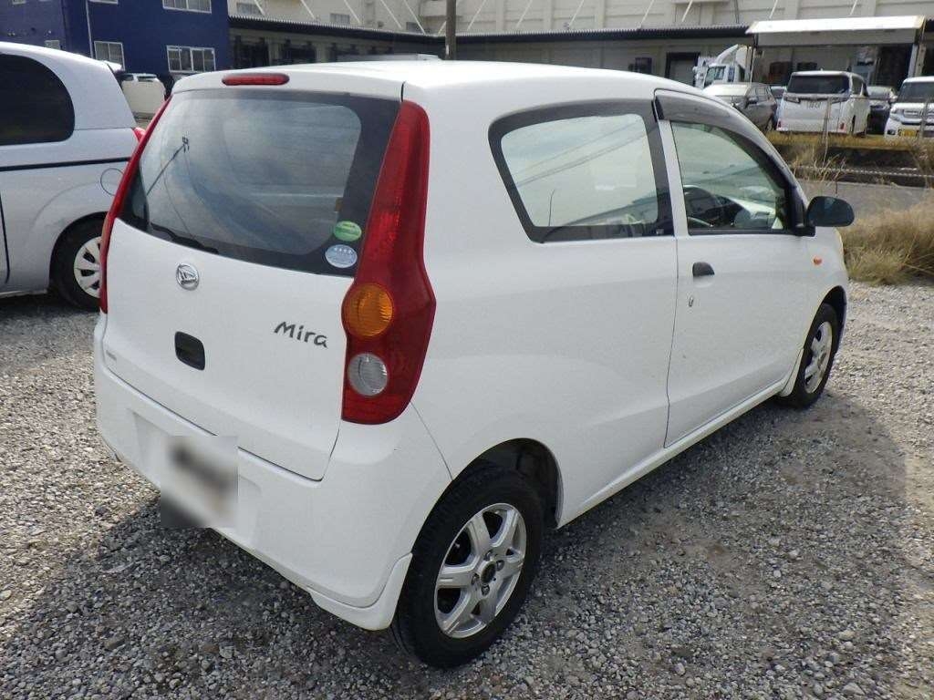 DAIHATSU MIRA