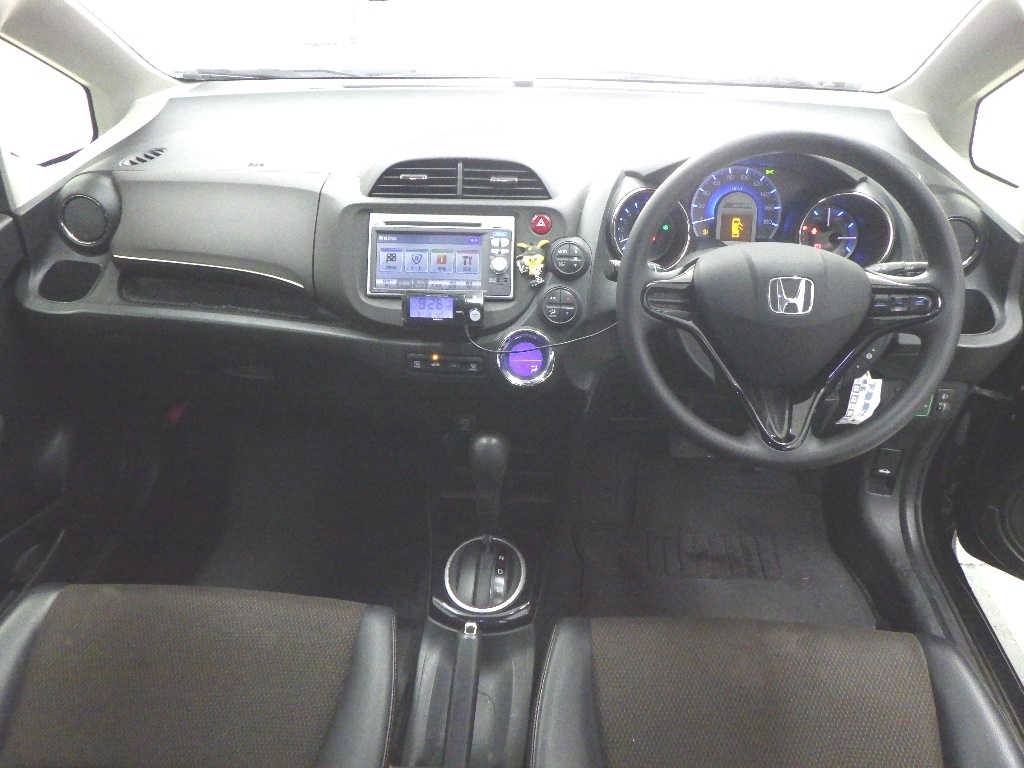HONDA FIT SHUTTLE