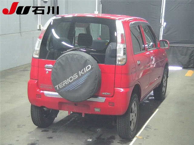 DAIHATSU TERIOS KID