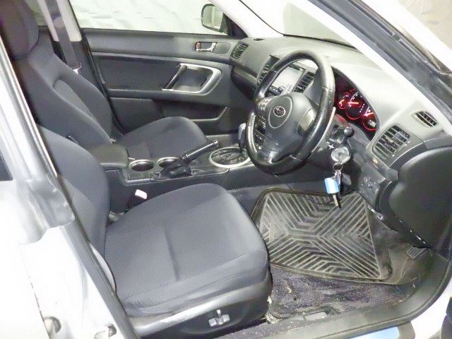 SUBARU OUTBACK