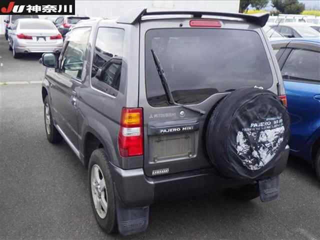 MITSUBISHI PAJERO MINI