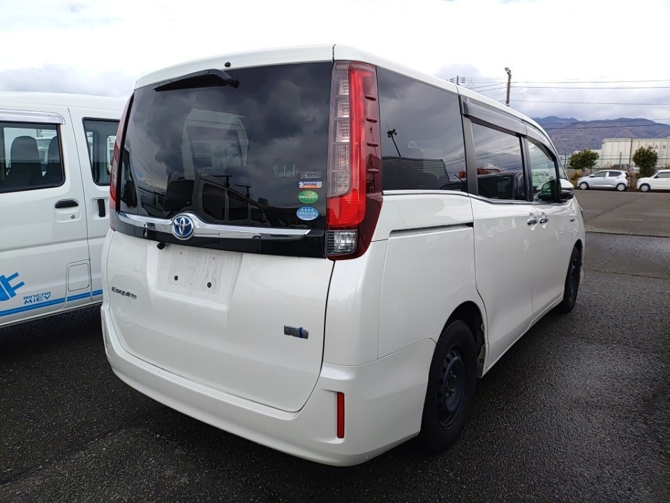TOYOTA ESQUIRE