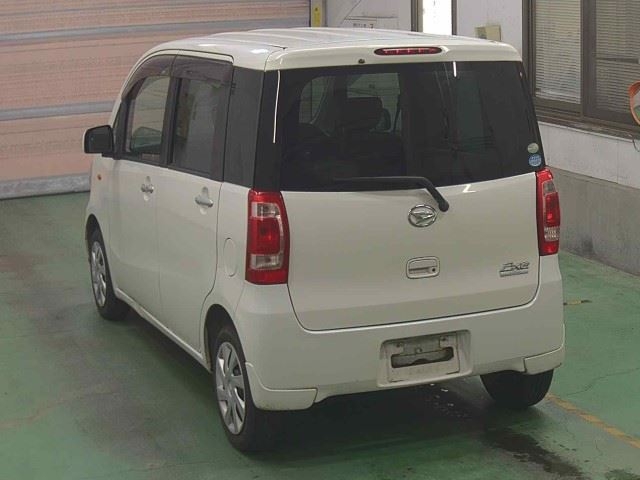 DAIHATSU TANTO EXE