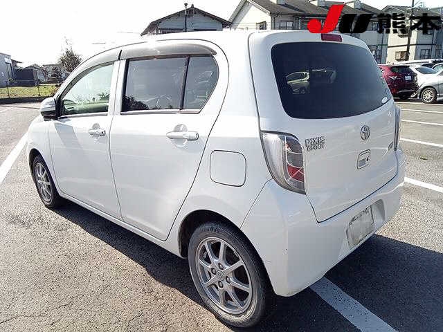 TOYOTA PIXIS EPOCH