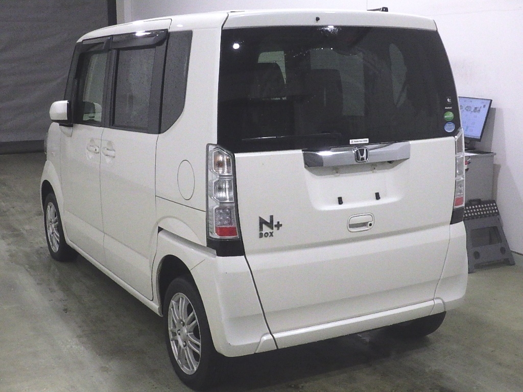 HONDA N-BOX+