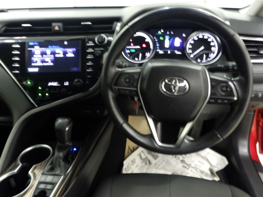 TOYOTA CAMRY