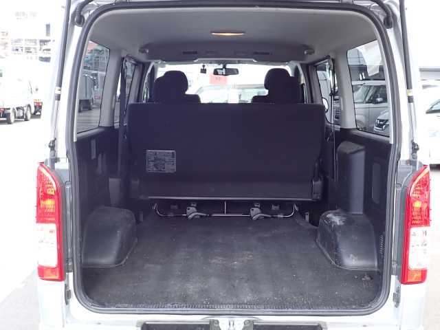 TOYOTA REGIUS ACE