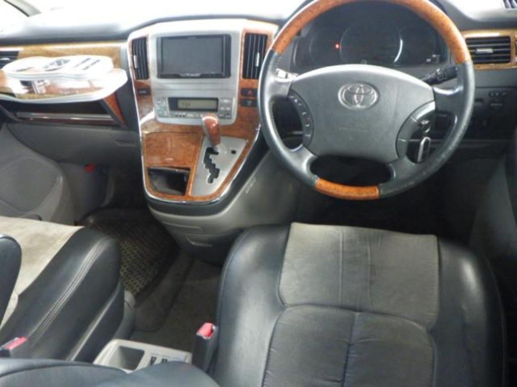 TOYOTA ALPHARD