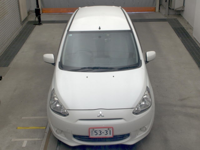 MITSUBISHI MIRAGE