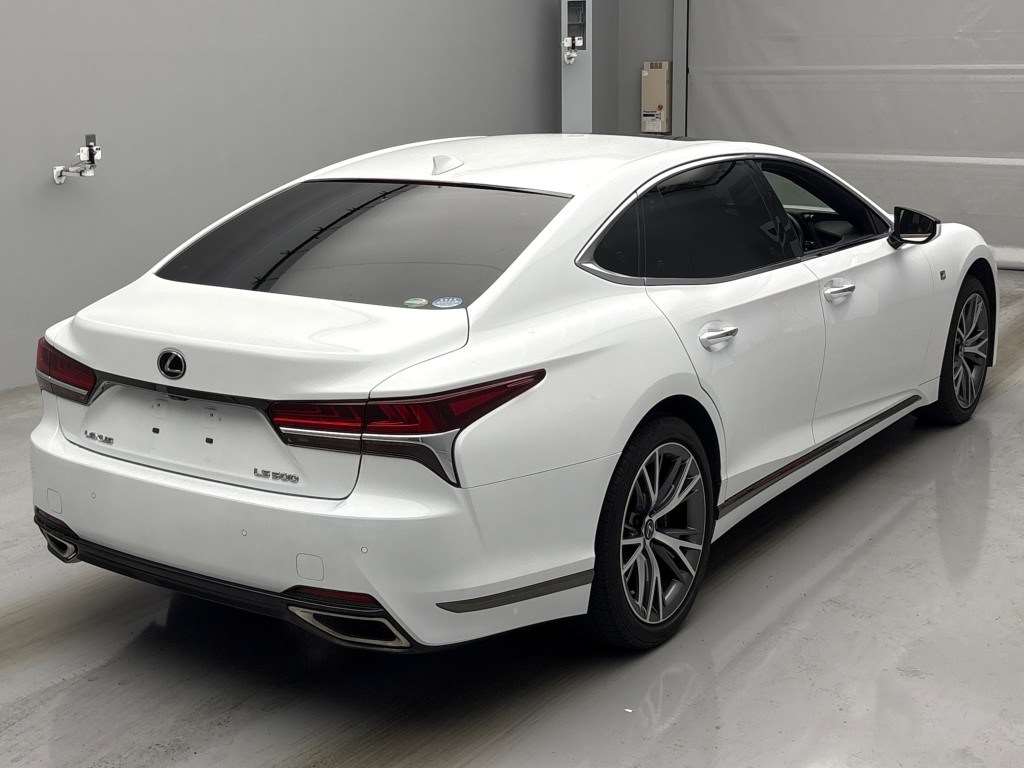 LEXUS LS500