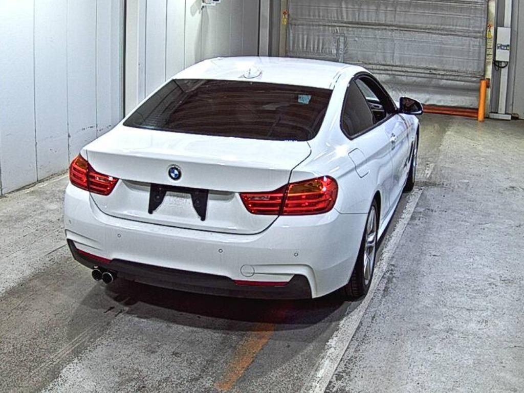 BMW 4-SERIES