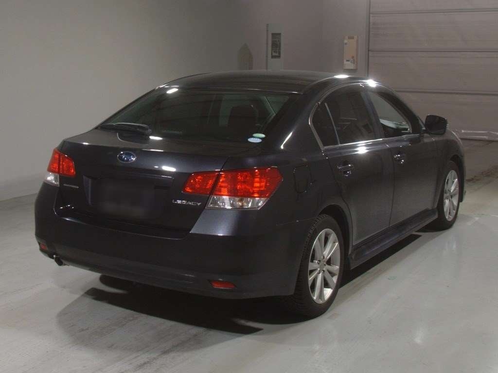 SUBARU LEGACY B4
