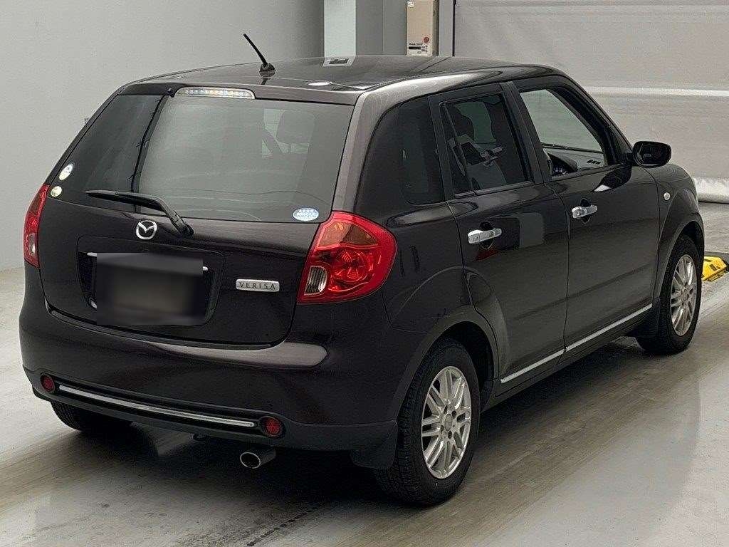 MAZDA VERISA
