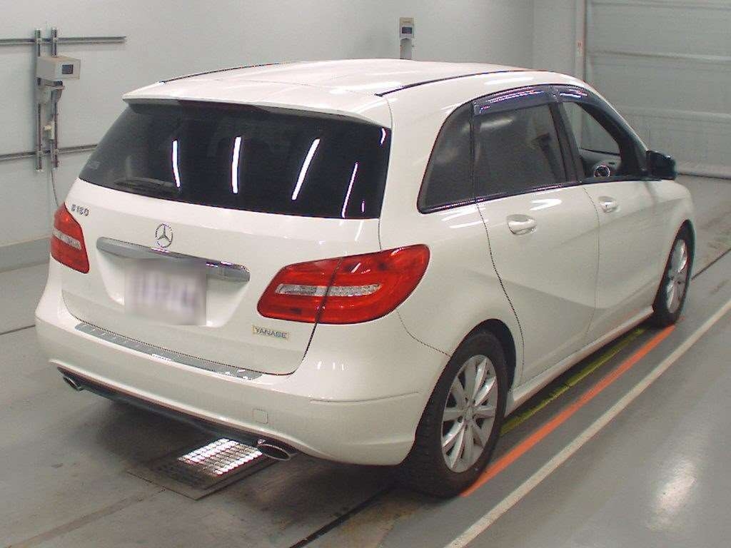 MERCEDES-BENZ B-CLASS