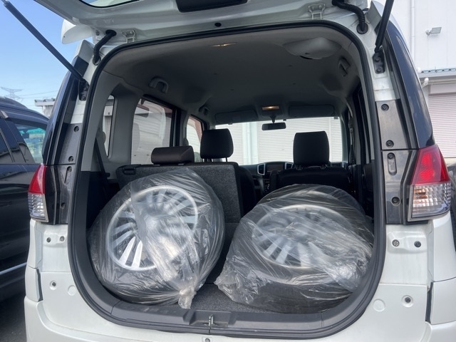 MITSUBISHI DELICA D:2